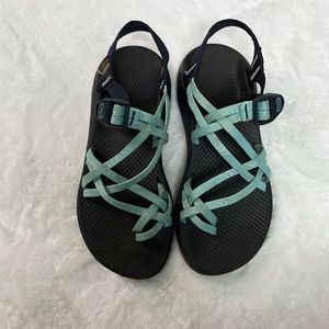Chaco Chaco Cloud Sandals Mint Green size 10.